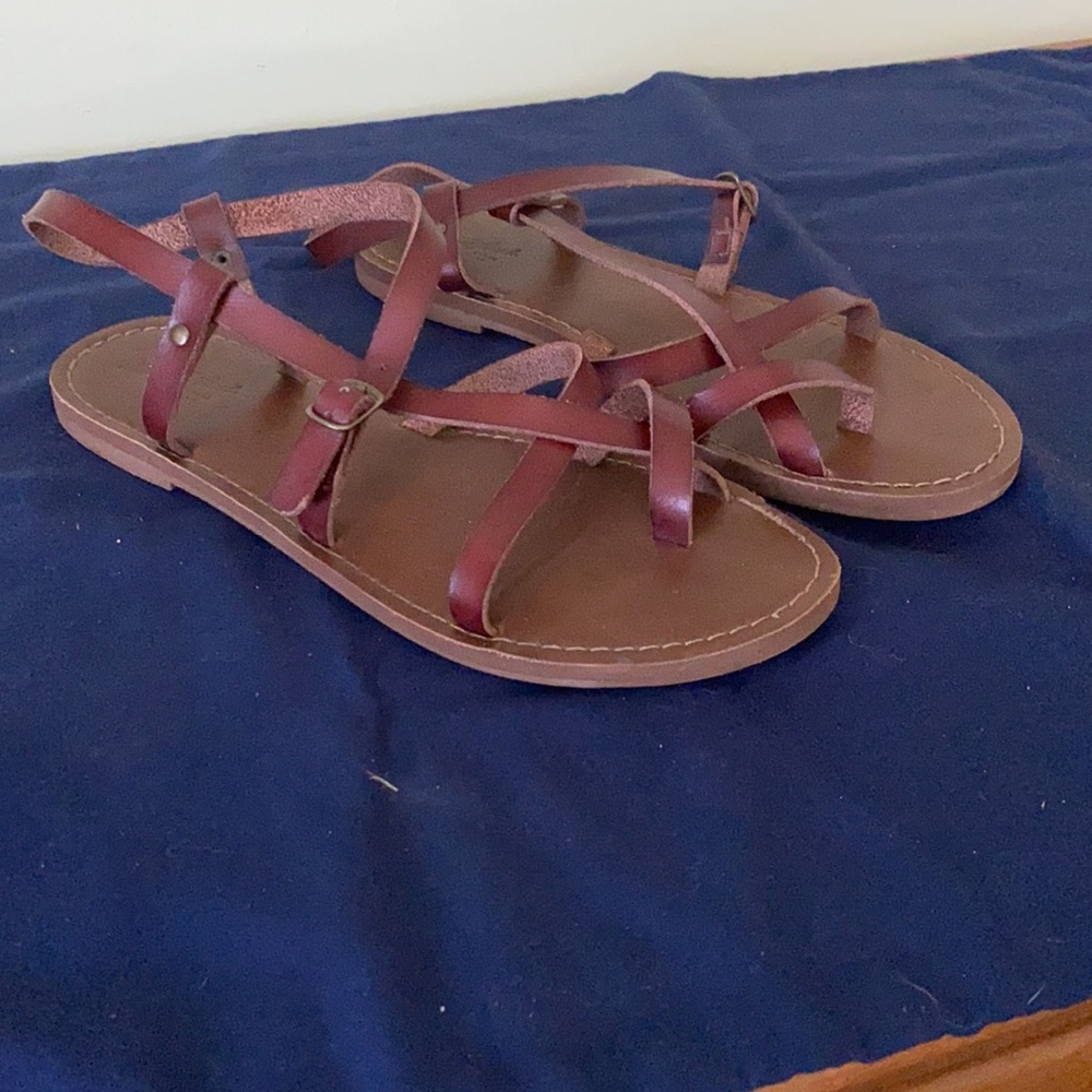 Strap Sandals - Picture 2 of 2